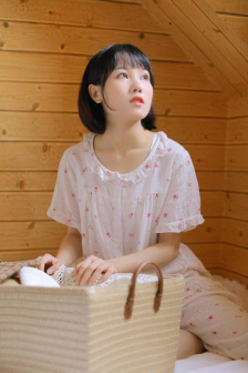 亚洲精品粉嫩小泬18P
